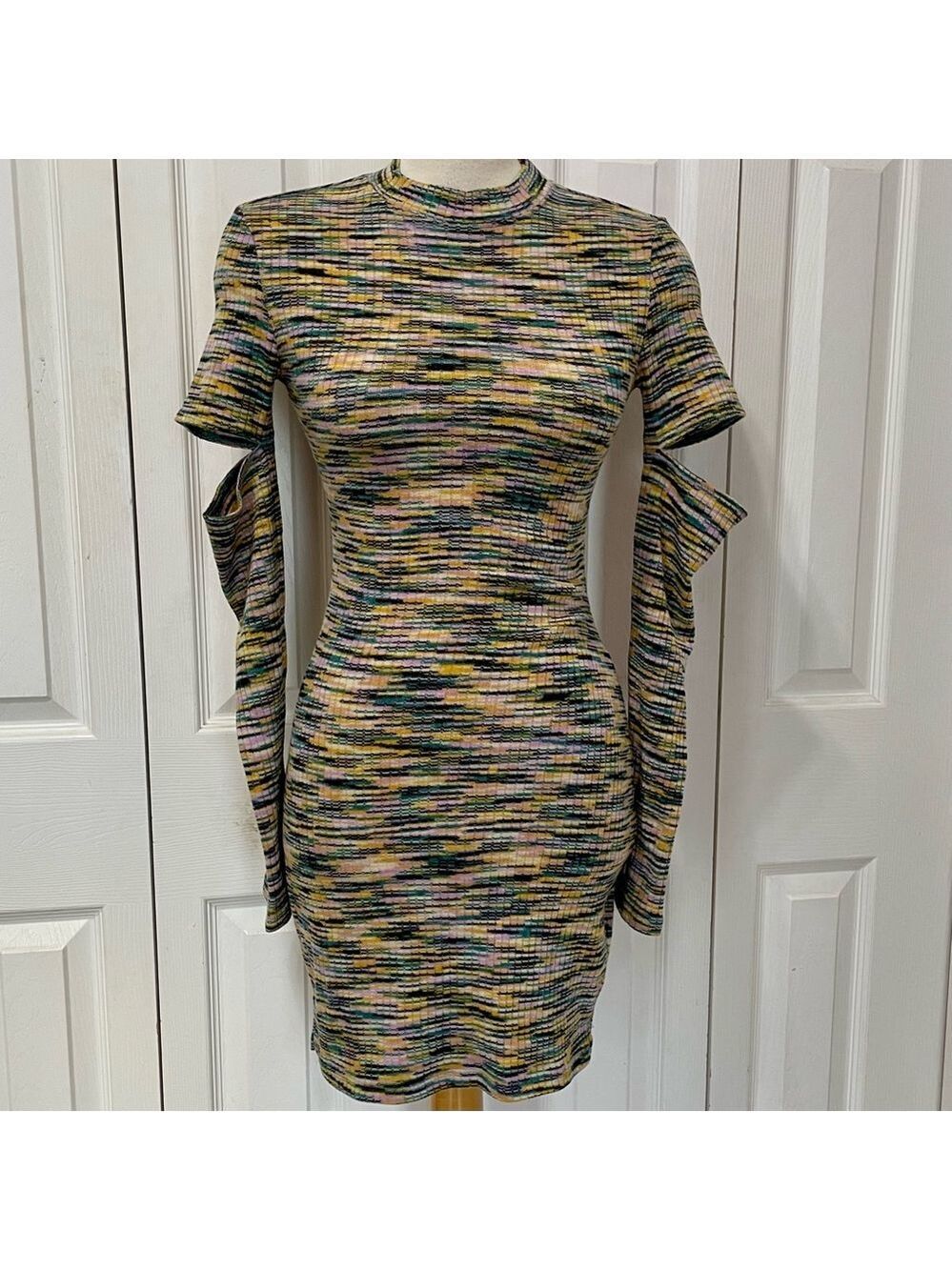 Divided Multicolor Long Sleeve Dress